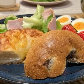 ベーグルな朝食と　主人の笑顔♪