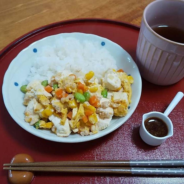 炒り豆腐とご飯