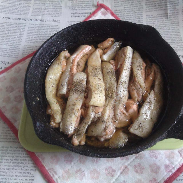 イシスキで津軽サーモンのハラスの焼き鮭