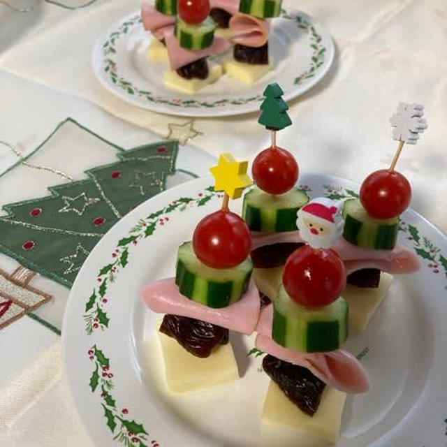 デーツでピンチョス！！クリスマスにいかが？