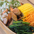 鮭混ぜご飯とトウモロコシの弁当