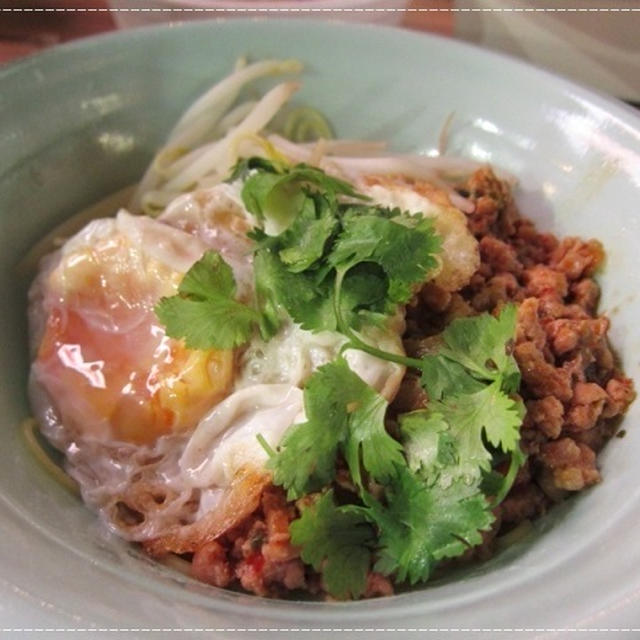 夏サカス2014デリシャカス☆ブランチ特製ガパオ麺などなど食べた～