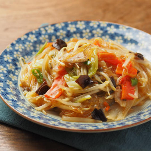 野菜たっぷり麻婆春雨　、　コンビニ食材をヘルシーにアレンジ！