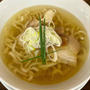 手打ち麺　やす田　新大阪駅近く　もちもちぷりぷり麺といりこだしの塩ラーメン　