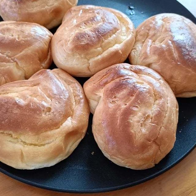セブン凄いね！？1個20円以下のパンが美味しすぎて秒で無くなりました！