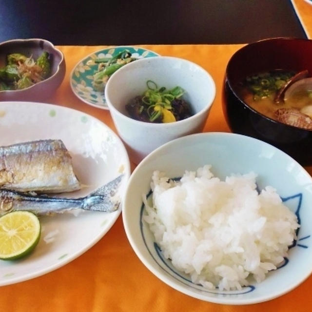 秋刀魚の塩焼き定食