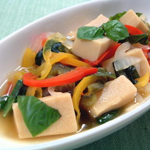 高野豆腐とカラフル野菜のスウィートチリソース煮