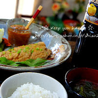 +*自家製おろしジュレポン酢で鯖のそば粉揚げ+*