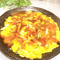 カニカマでかに玉あんかけ　餡はレンジで簡単！！　『牡蠣だし醤油』１本で味が決まる！