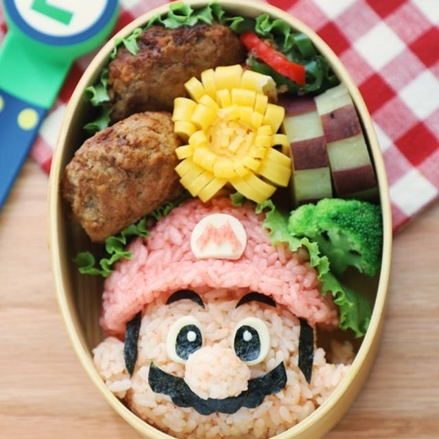 スーパーマリオのお弁当＊キャラ弁[高速動画あり]