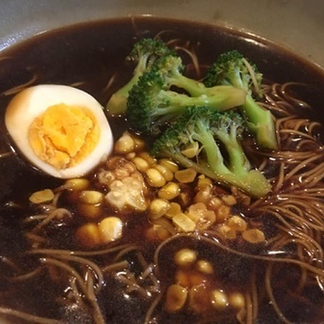 黒いラーメン