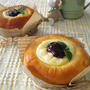 マフィンカップでチーズクリームパン♪
