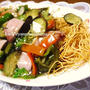＜ゴーヤやら茄子やらピーマンやら夏野菜の皿うどん＞