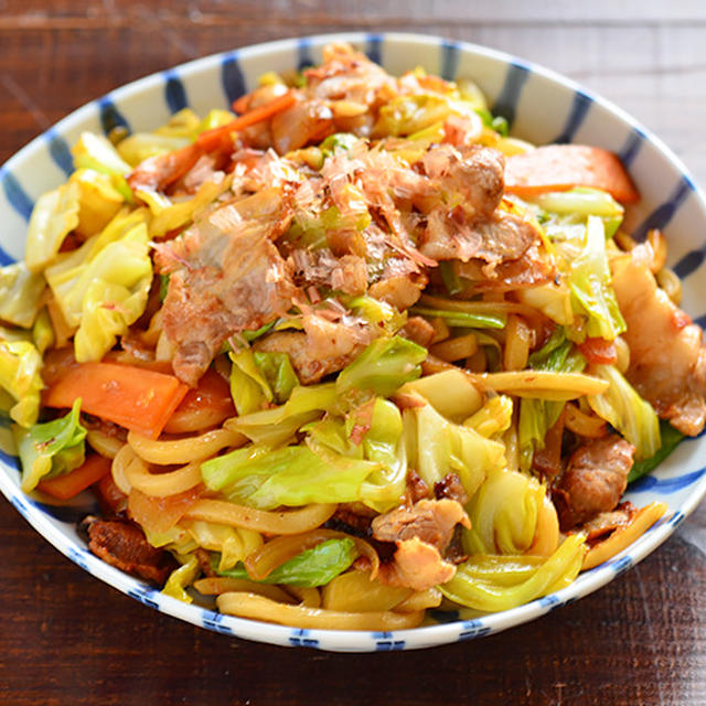 野菜たっぷり焼きうどん