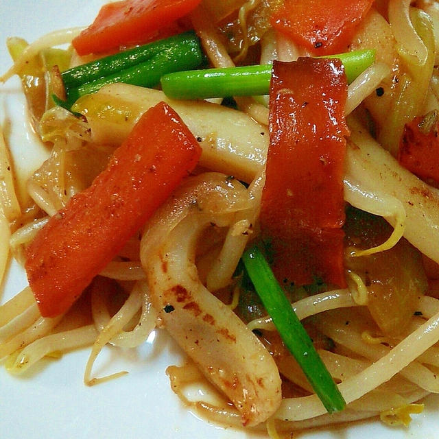 旨味たっぷり☆いか野菜炒め