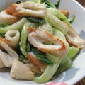 節約食材でも美味しさはあきらめない♪　ちくわと青梗菜の塩麹マヨ炒め