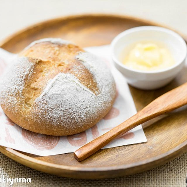 シンプルな全粒粉のパンのレシピ