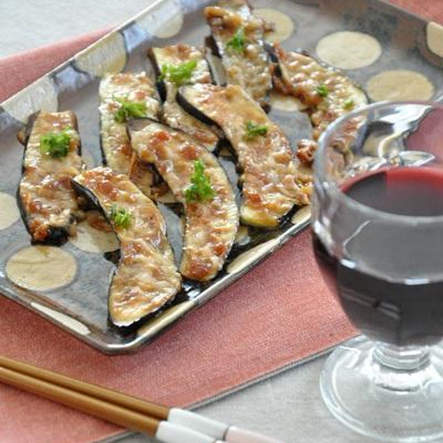 ごはんにも合う！「なすのみそチーズ焼き」