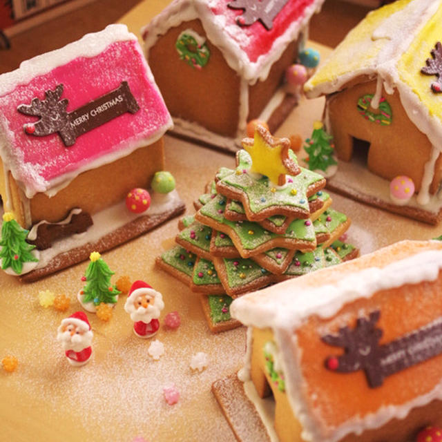 クリスマスのヘクセンハウス♪２０１４(お菓子の家)☆クリスマスツリー広場のある、お菓子の街へようこそ！(昨年までのまとめ・レシピつき)