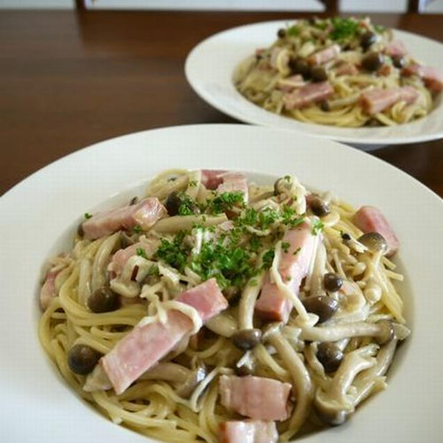 【掲載】くらしのアンテナ（レシピブログ）★きのことベーコンのクリームソースパスタ♪