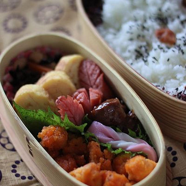 軟骨唐揚げとミートボールのお弁当