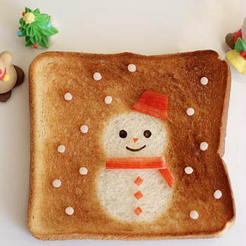 クリスマスに♪簡単！雪だるまのトースト