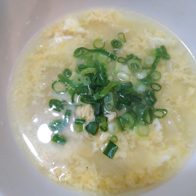 【レシピ】「賢い山村生活」の料理を作ってみた！　卵スープ