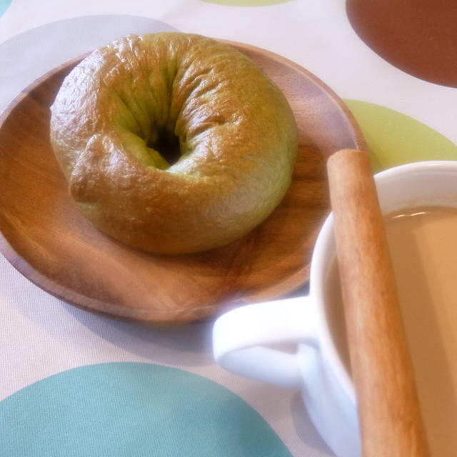 抹茶じゃないよ！青汁だよ！ベーグル♪