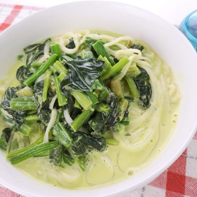 チーズを入れて濃厚に♪カレークリームうどん