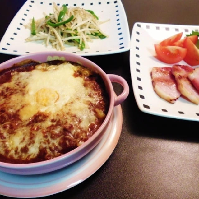 落とし玉子入りカレードリアなど