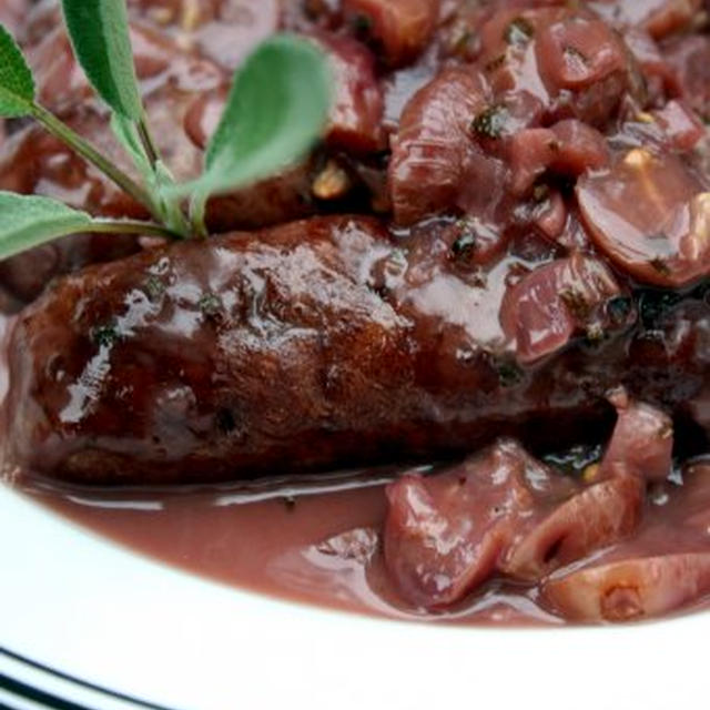 Sausage & Grapes Braised in Red Wineソーセージとブドウの赤ワイン煮込み