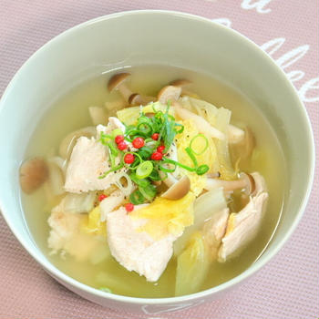 【鶏むね肉と白菜のペッパースープレシピ】ヘルシー高たんぱく美味しい！【160kcal】