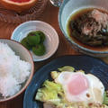 タモリさんお薦め"ピーマンの煮たの" & キャベツをしいたしょうゆ味の目玉焼き by mayumiたんさん