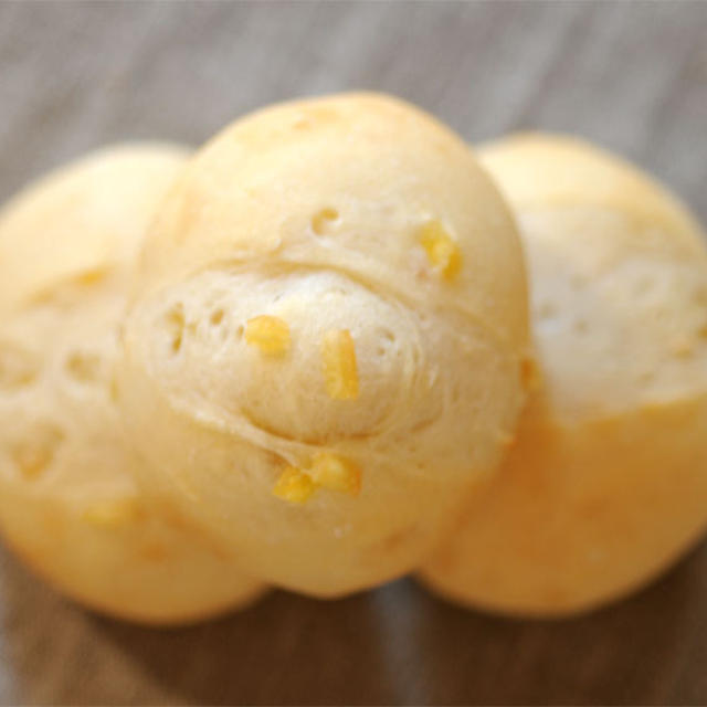 オレンジ白パン