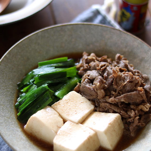 今日の主菜『牛肉とニラのすき煮』