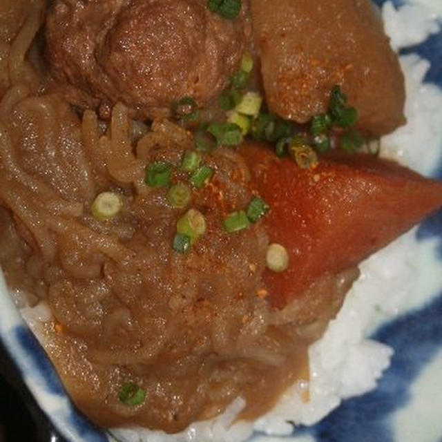 2月15日　　肉じゃが丼