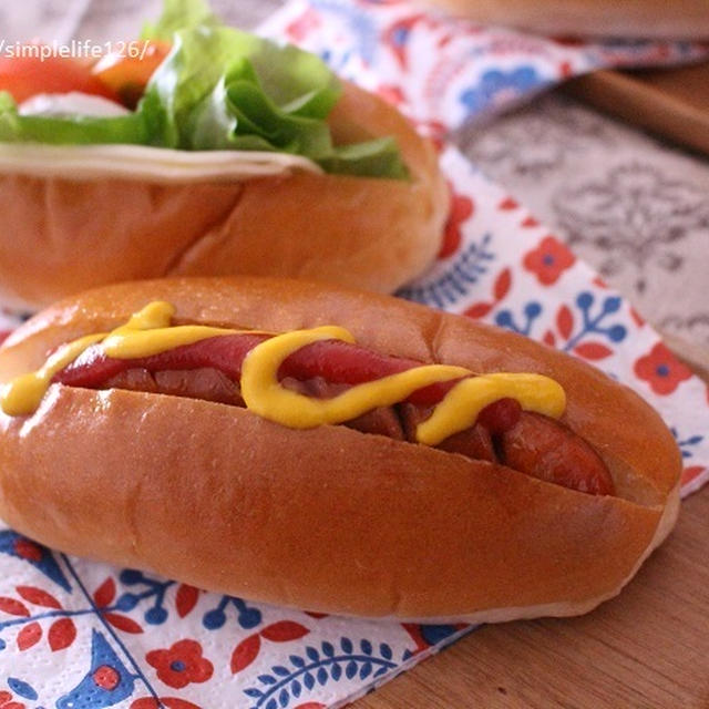 今朝の朝ごはん☆4月だー！ﾎｯﾄﾄﾞｯｸﾞで朝ごはん