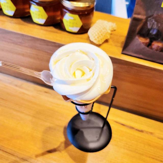 話題！秋葉原☆みつば養蜂【あきばちさん】ソフトクリーム★