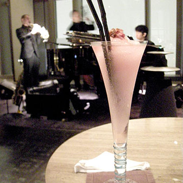 「宵桜」 in mandarin bar