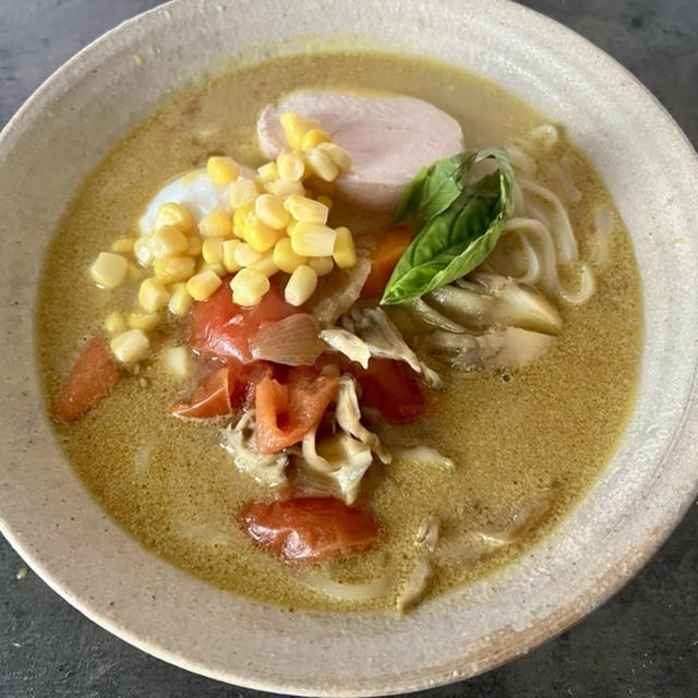 【レシピ】 もう悩まない！少人数家族におすすめ「カレーうどん」で余ったおうちカレーを麺で食べ尽くす