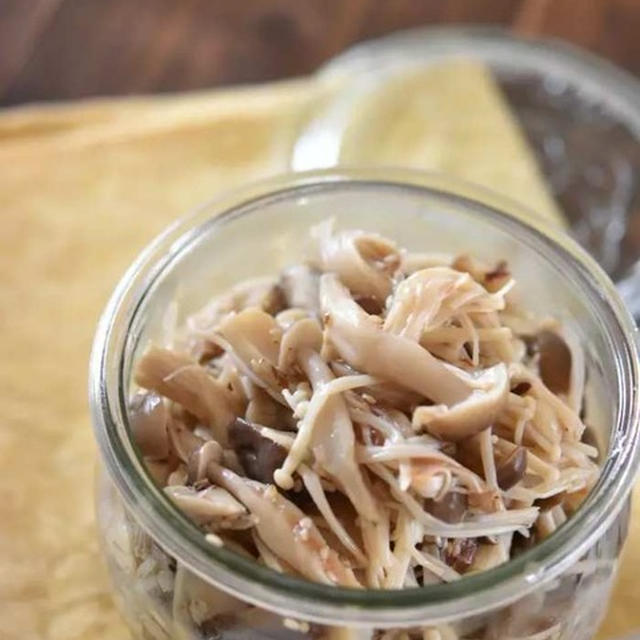 レンチンで速攻！旨味たっぷり「きのこの隙間おかず」