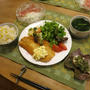 ”特大”鱈フライ　酢玉ねぎタルタル添えの夜ご飯　と　向日葵の花♪