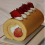 苺のロールケーキ。