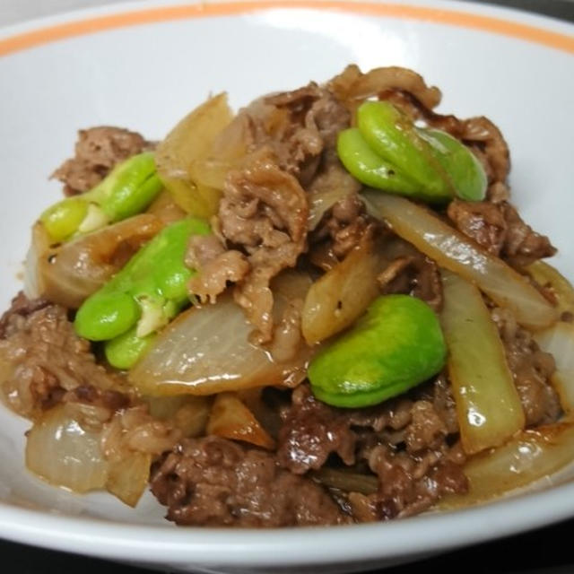 「牛肉とそらまめのオイスター炒め」と1年物の梅シロップの梅
