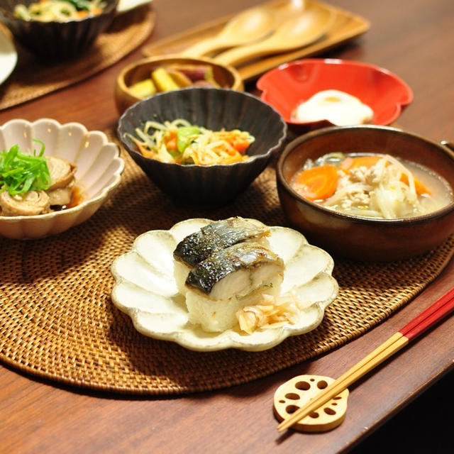 オットが買ってきてくれた鯖寿司で晩ごはんと『もっと』が止まらないメイさん