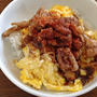 今日の昼はせせりで「中華風親子丼」
