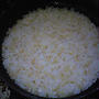 湯立てで白米（９９２）。。。宮城県産登米の米特別栽培米ササニシキ・白米（あいざわ米店）と茨城県産うまかっぺコシヒカリ玄米・新米（あいざわ米店）