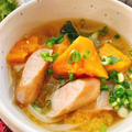 南瓜とソーセージの味噌スープ【洋風味噌汁】(動画レシピ)/Pumpkin and Sausage Miso soup.