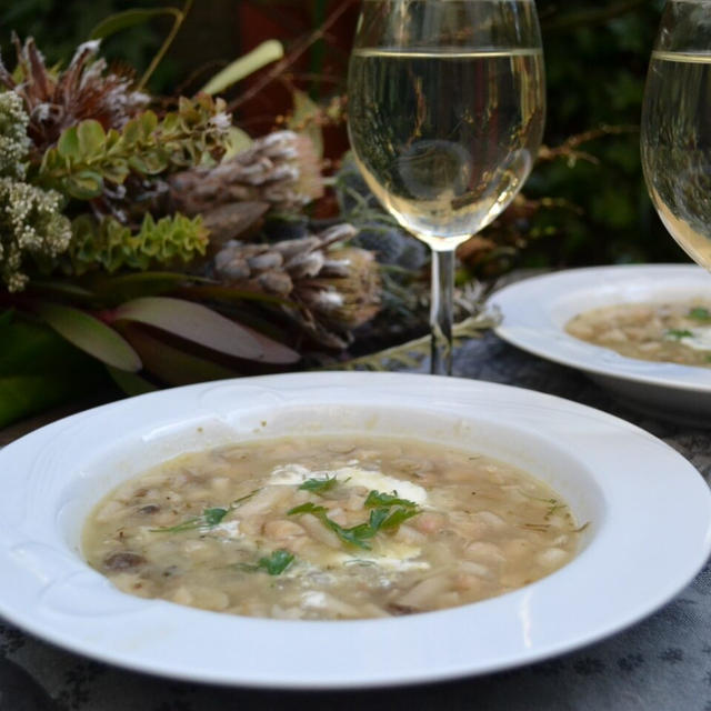 White Bean Mushroom Soup 白いんげん豆とマッシュルームのスープ