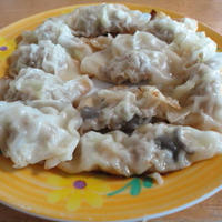 エリンギ入りにんにくたっぷり餃子